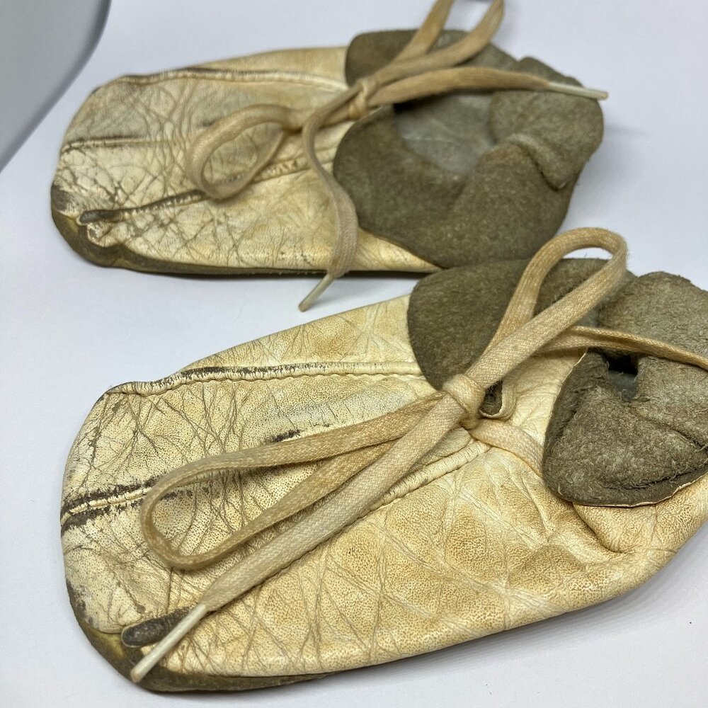 Vintage Pedi-Bares Leather Baby Shoes
